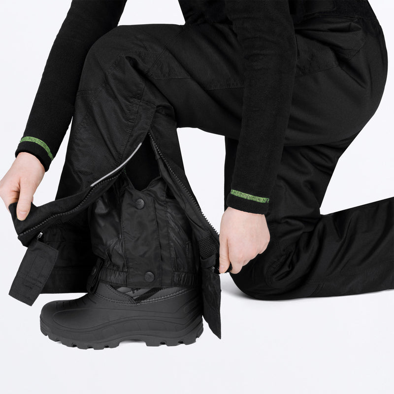 ChClutch_Pant_BlackRazz_SKU_230504-_1028_Extra3