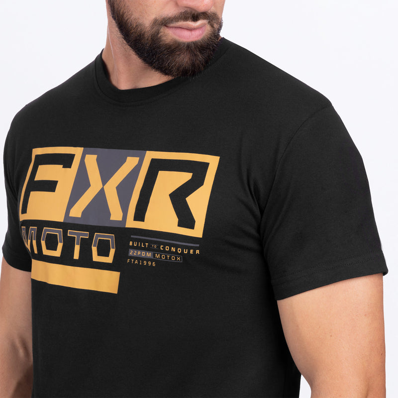 Moto_PremiumTShirt_M_BlackGold_242069-_1062_Detail