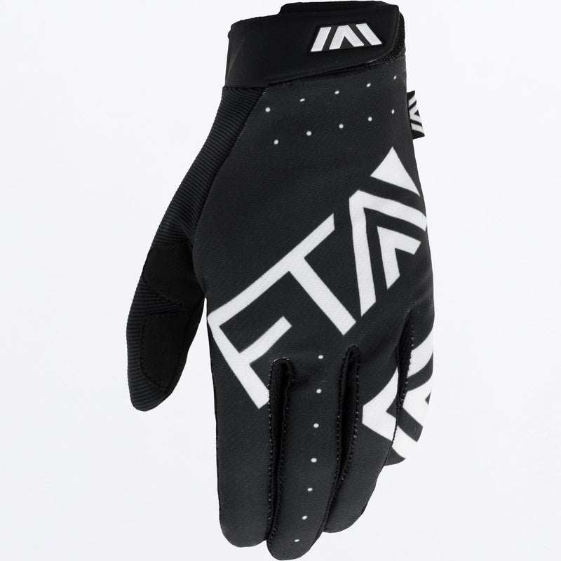 Stylz_Glove_BlackWhite_247412-_1001_front