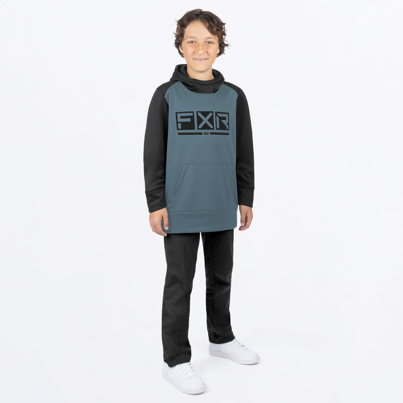 PodiumTechPO_Hoodie_Y_SteelBlack_241501-_0310_fullbody