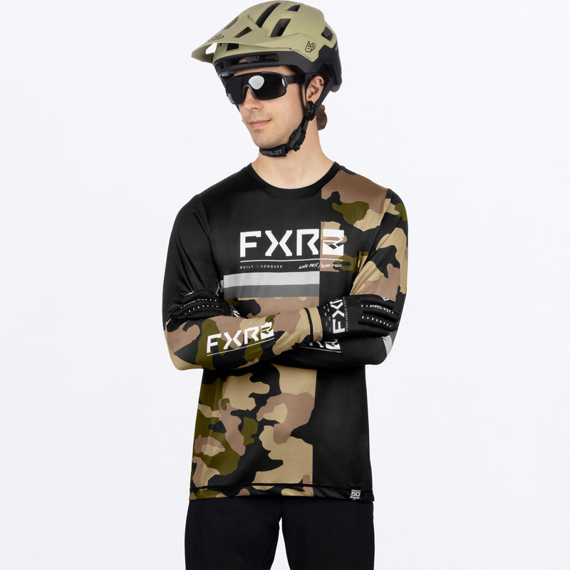 ProFlex_UPF_LS_M_CamoBlack_243500-_7610_Front