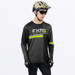 ProFlex_UPF_LS_M_BlackHiVis_243500-_1065_Front