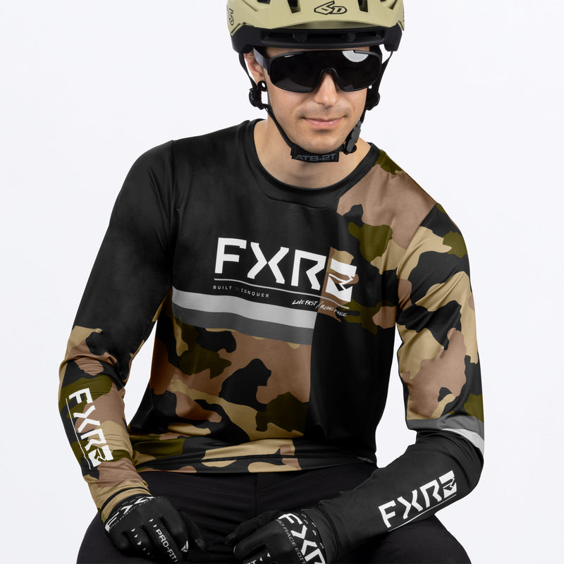 ProFlex_UPF_LS_M_CamoBlack_243500-_7610_Side1